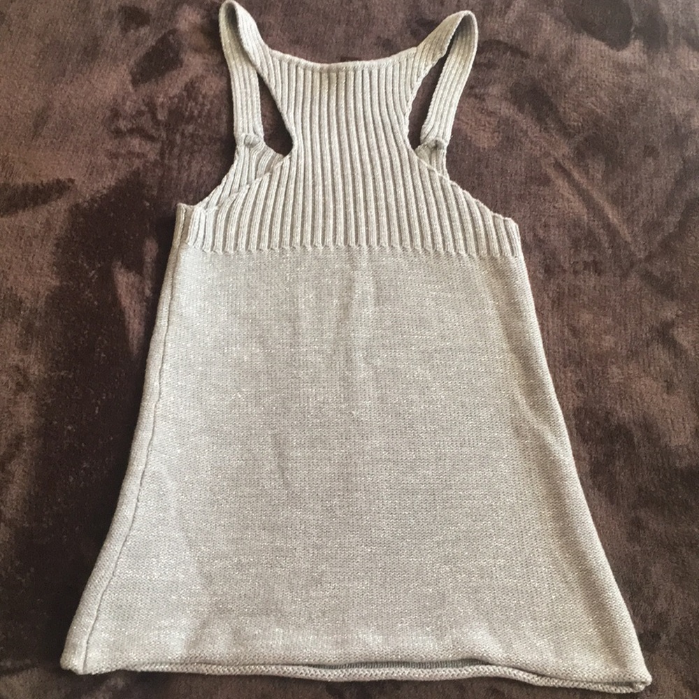 Shae Vest - Picture 4 of 4